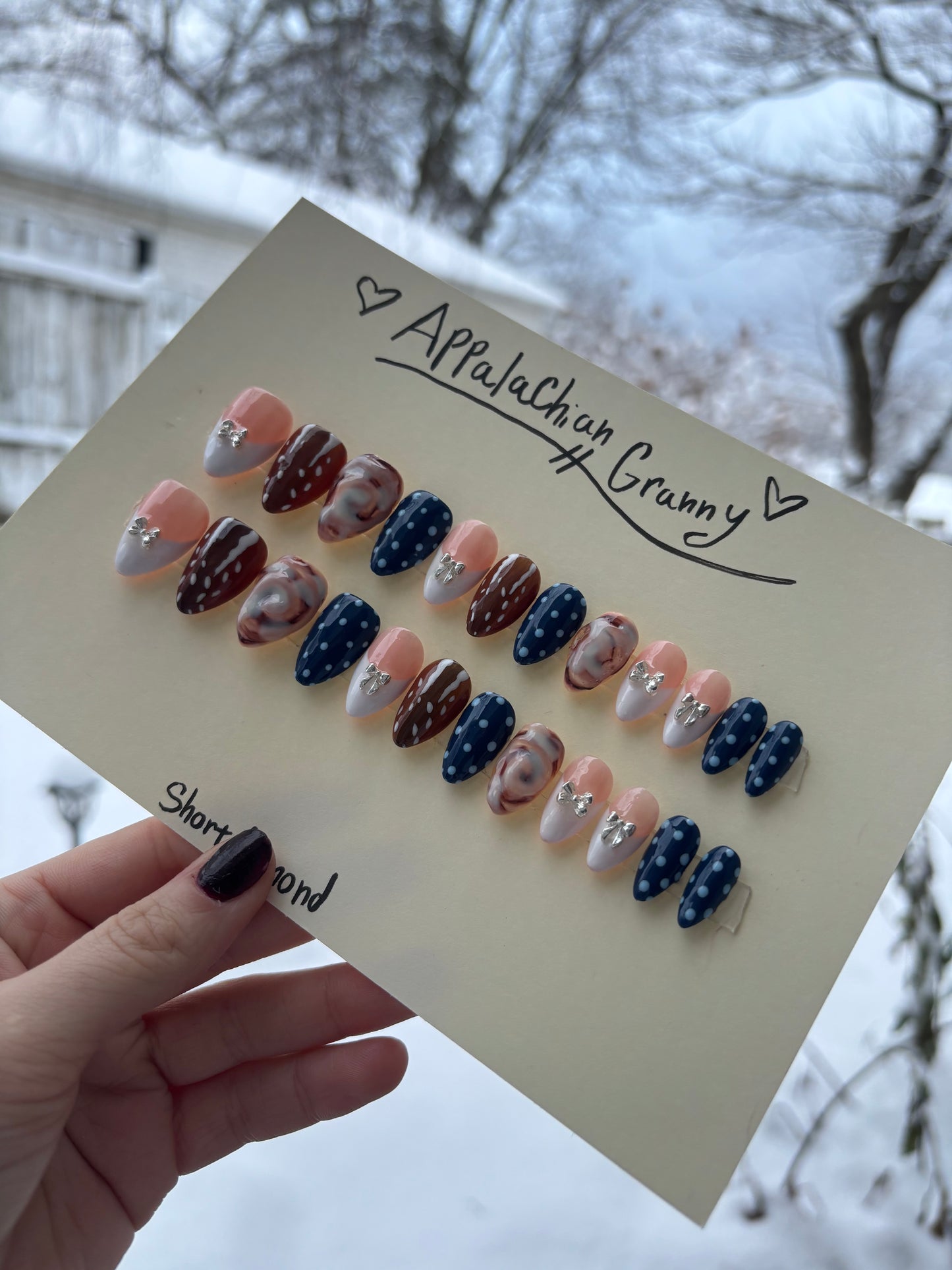 Appalachian Granny ๐๐๐ฆ short almond