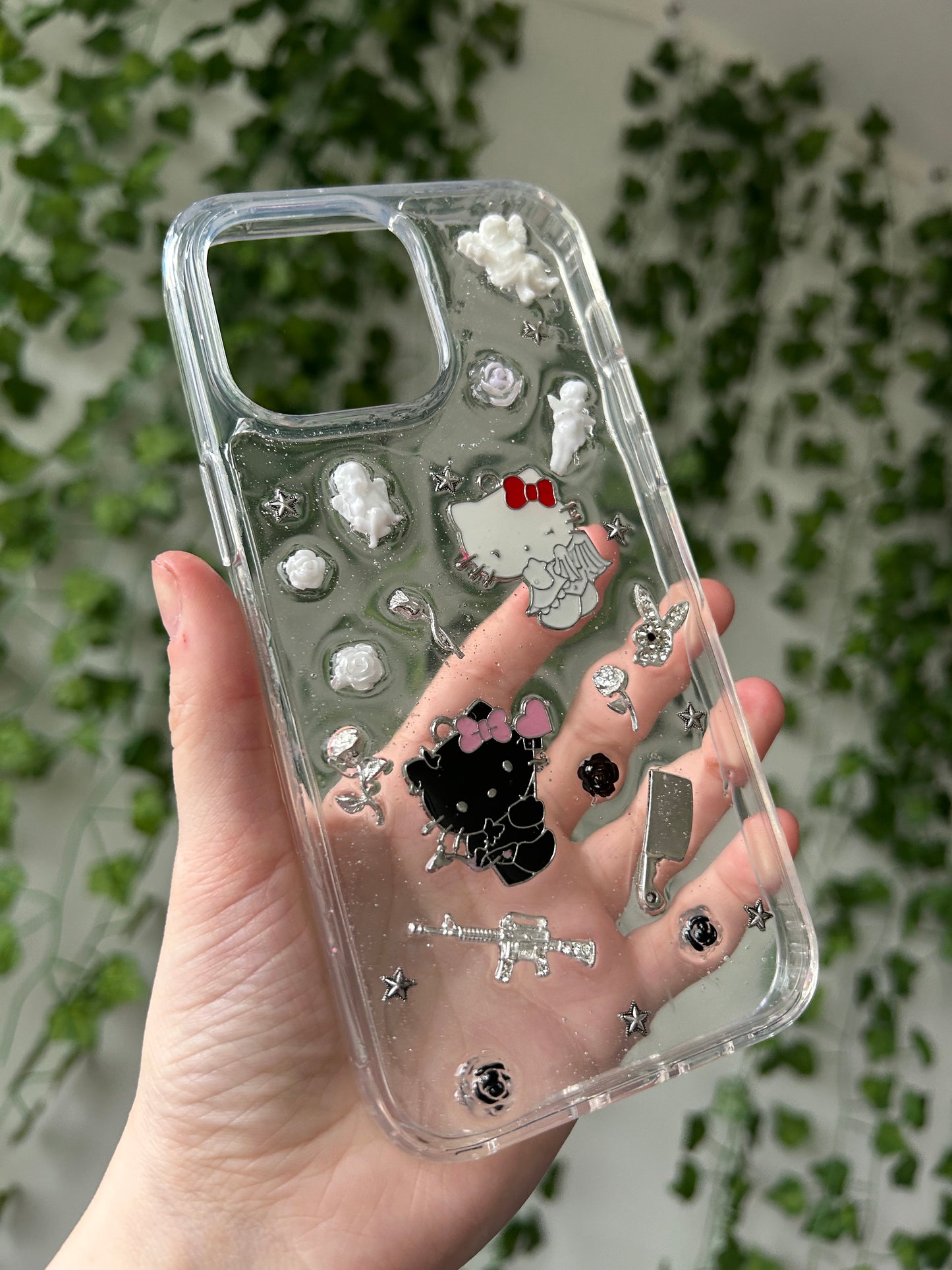 Heaven & Hell o Kitty☁️🖤 iPhone 14 Pro Max case