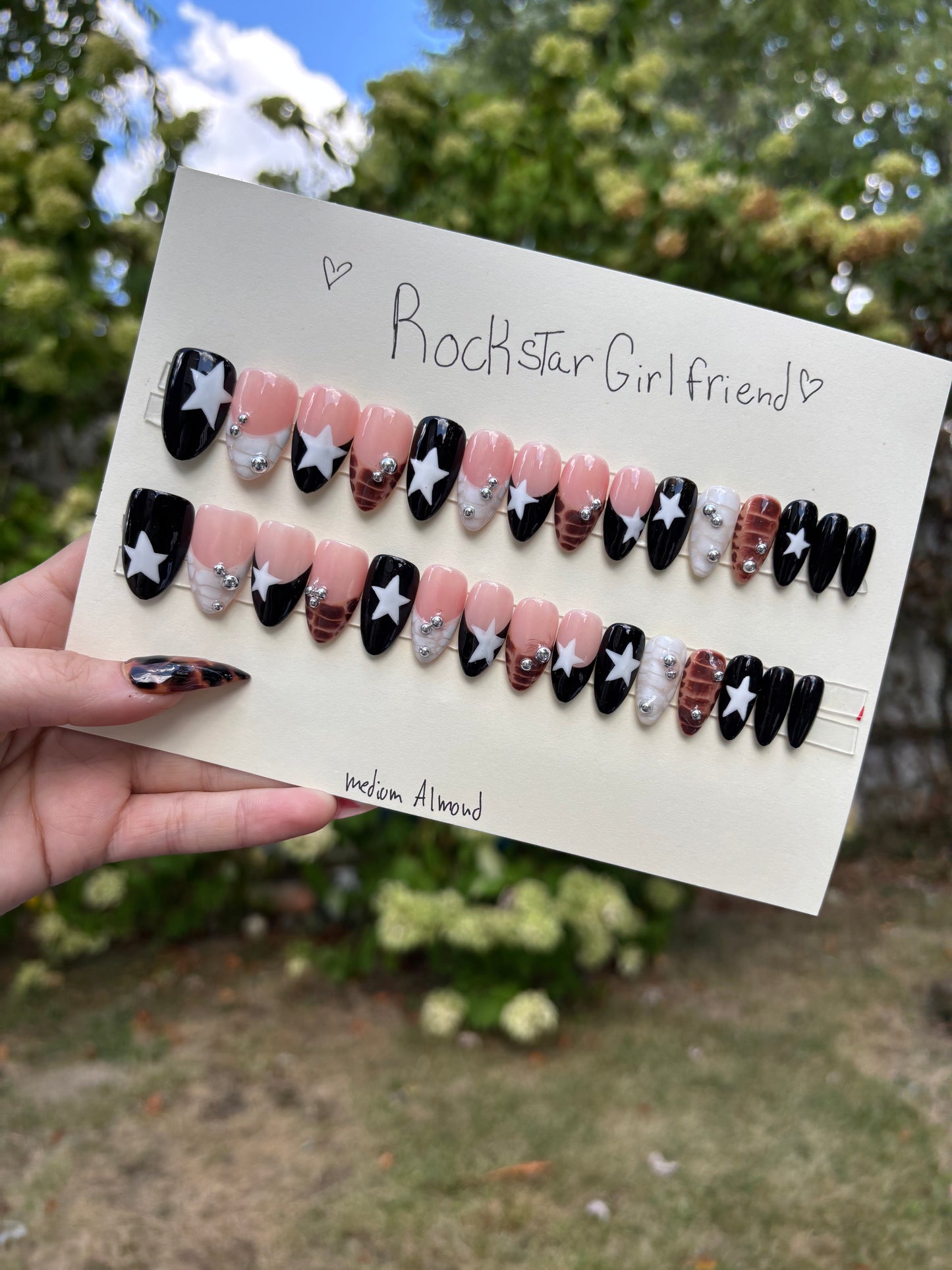 Rockstar GF🎸⭐️🖤 medium almond