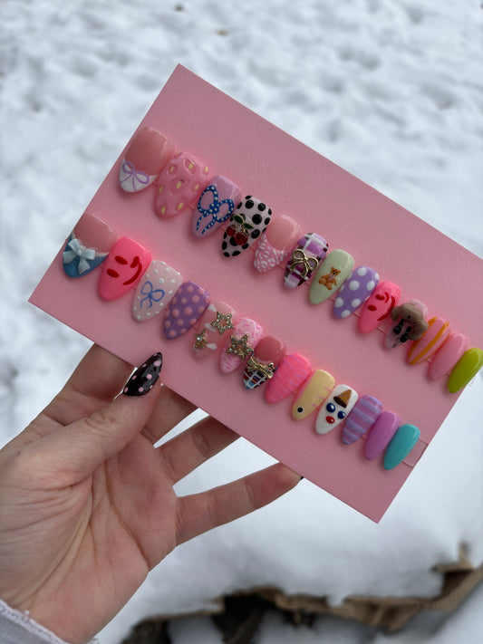 Fancy Nancy👑🎀 medium almond