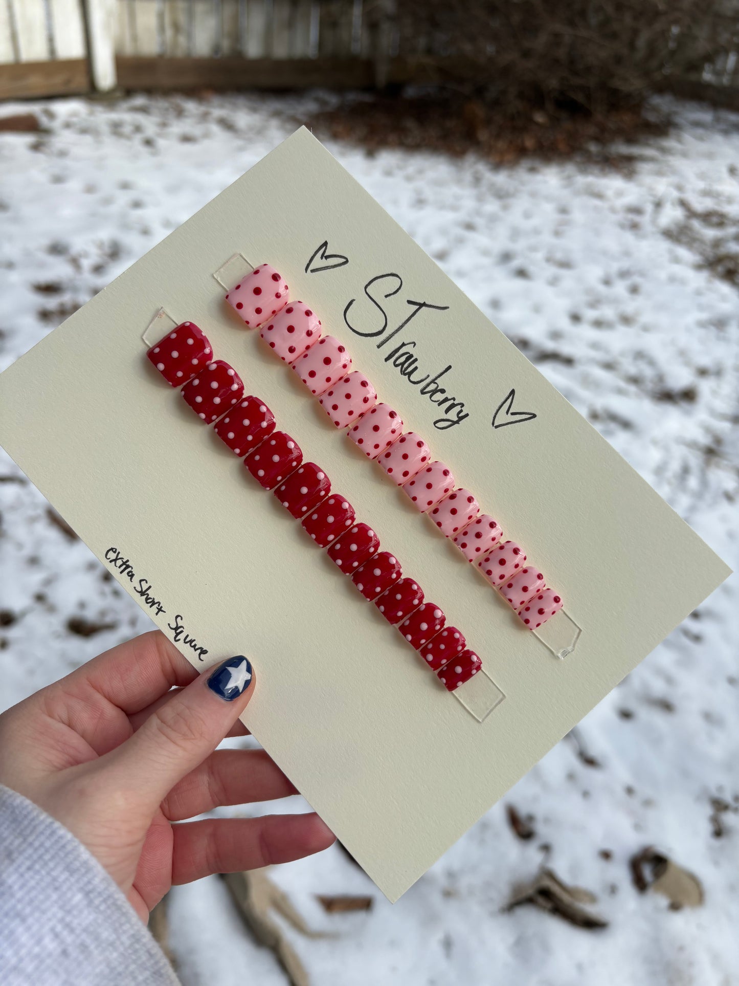 Strawberry dots 🍓 extra short square one size fits all