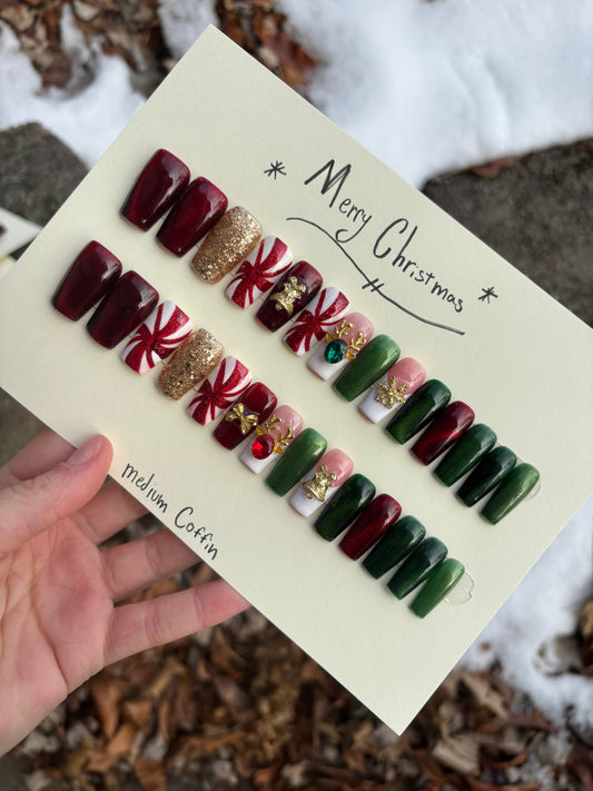 Merry Christmas❤️💚 medium coffin