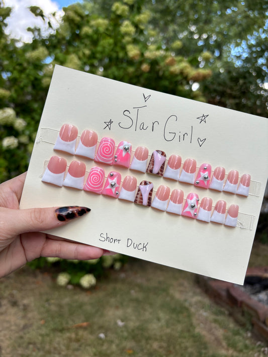 Star girl ✨💗 short duck