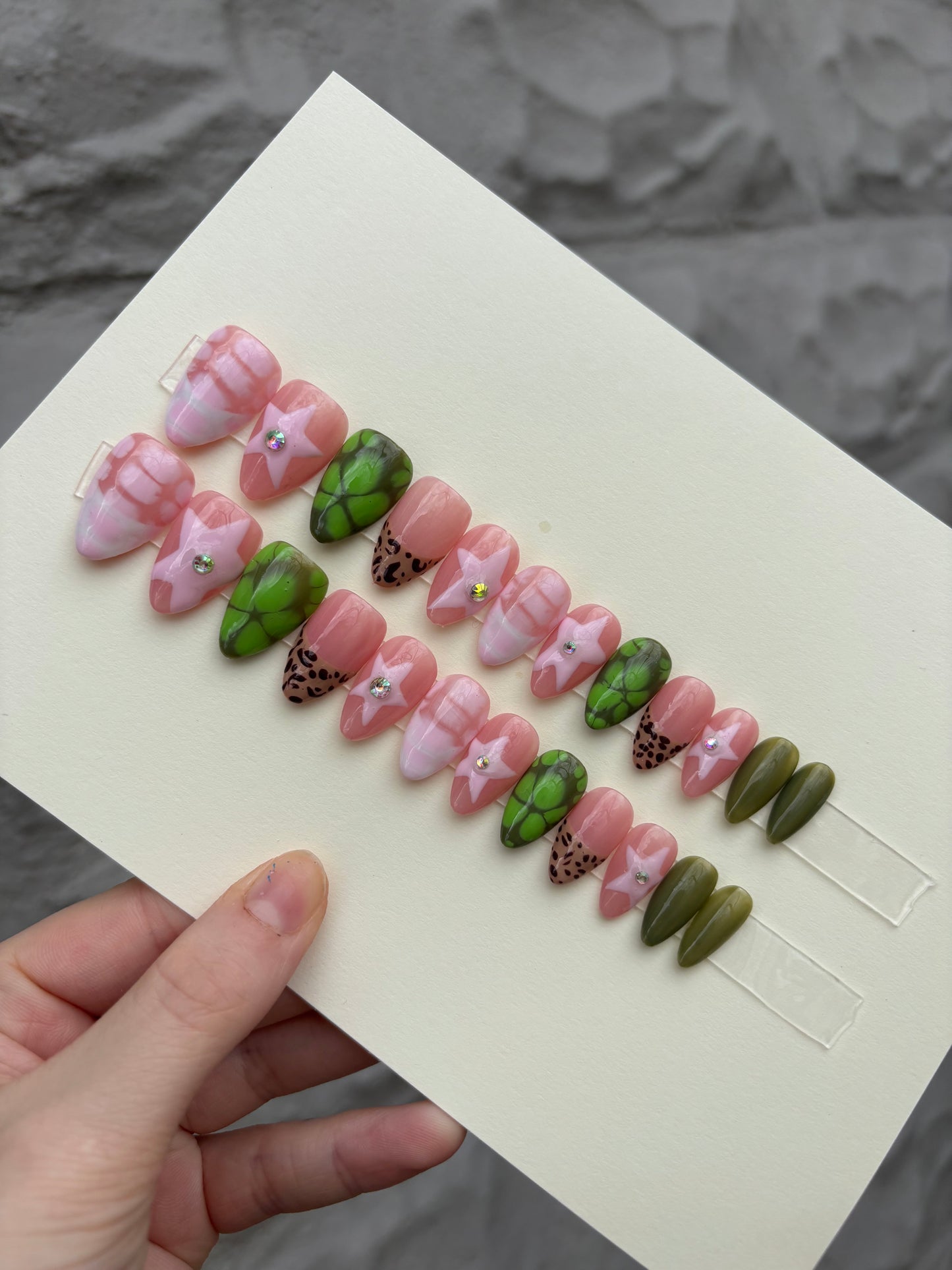 🌸☘️ short almond one size fits all