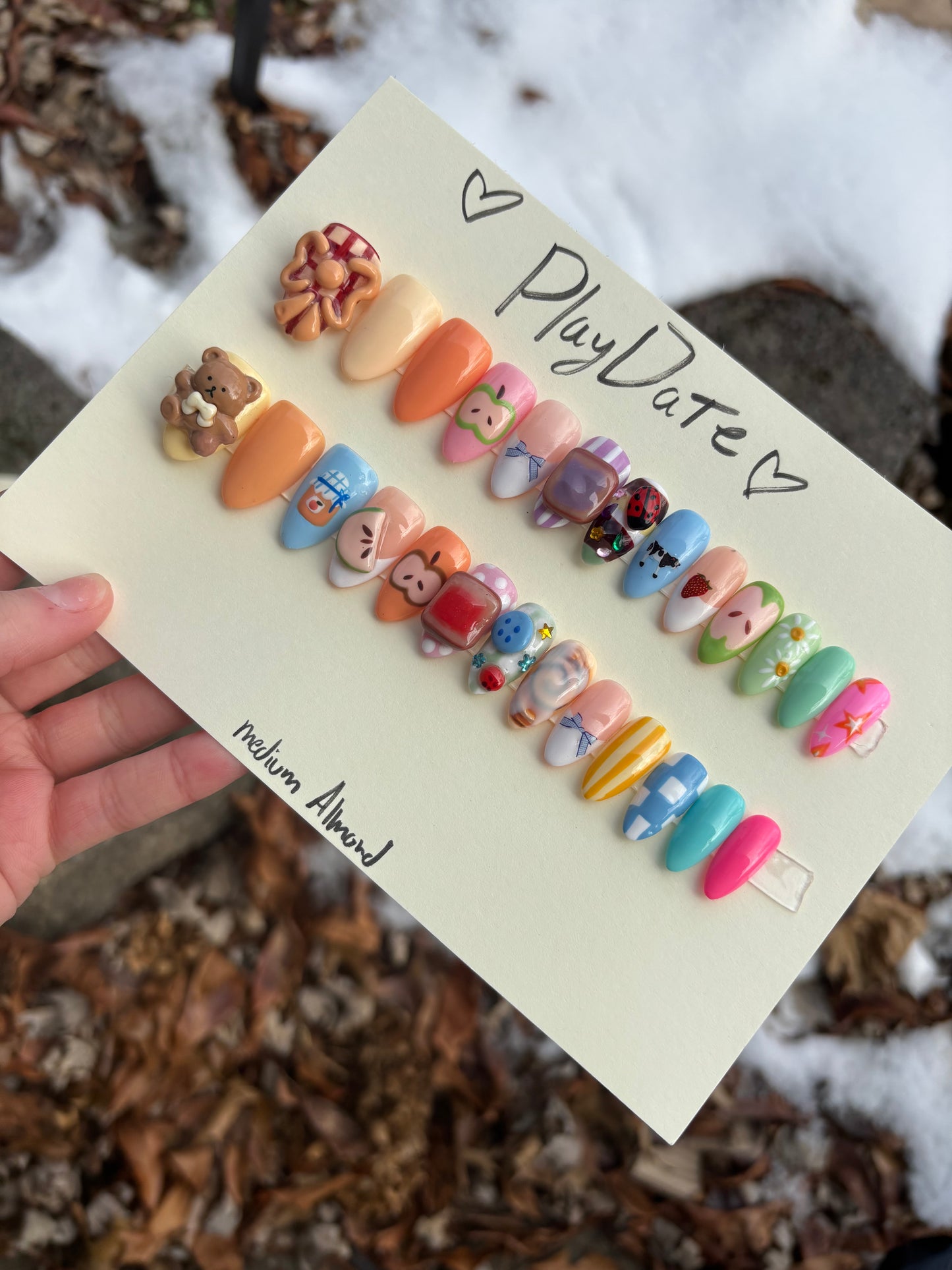 Play date🥧🧩🧸 medium almond