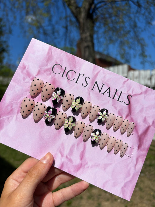 🌸🌺🌿 short almond one size fits all